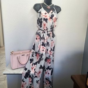 🌸💮Floral jumpsuit